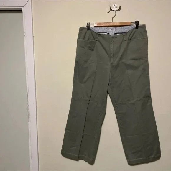 Tommy Hilfiger Size 14 - Picture 1 of 1